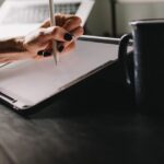 元副業公務員がイラストレーターで稼いでいいか徹底解説！